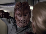 extant_StarTrek_VOY_6x15-Tsunkatse_02322.jpg
