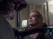extant_StarTrek_VOY_6x15-Tsunkatse_02325.jpg