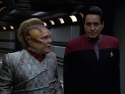 Filename=extant_StarTrek_VOY_6x15-Tsunkatse_02389.jpg
Filesize=159KiB
Dimensions=1200x900
Date added=Jan 02, 2020 extant_StarTrek_VOY_6x15-Tsunkatse_02389.jpg