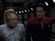 Filename=extant_StarTrek_VOY_6x15-Tsunkatse_02401.jpg
Filesize=155KiB
Dimensions=1200x900
Date added=Jan 02, 2020 extant_StarTrek_VOY_6x15-Tsunkatse_02401.jpg
