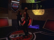 extant_StarTrek_VOY_6x15-Tsunkatse_02845.jpg