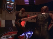 Filename=extant_StarTrek_VOY_6x15-Tsunkatse_02847.jpg
Filesize=232KiB
Dimensions=1200x900
Date added=Jan 02, 2020 extant_StarTrek_VOY_6x15-Tsunkatse_02847.jpg