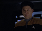 extant_StarTrek_VOY_6x15-Tsunkatse_02875.jpg