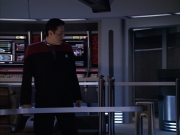 extant_StarTrek_VOY_6x15-Tsunkatse_02998.jpg