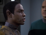 extant_StarTrek_VOY_6x15-Tsunkatse_03014.jpg