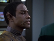 extant_StarTrek_VOY_6x15-Tsunkatse_03015.jpg