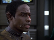 extant_StarTrek_VOY_6x15-Tsunkatse_03018.jpg