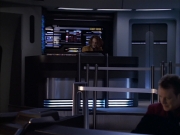 extant_StarTrek_VOY_6x15-Tsunkatse_03035.jpg