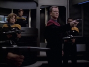 extant_StarTrek_VOY_6x15-Tsunkatse_03290.jpg