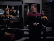extant_StarTrek_VOY_6x15-Tsunkatse_03293.jpg