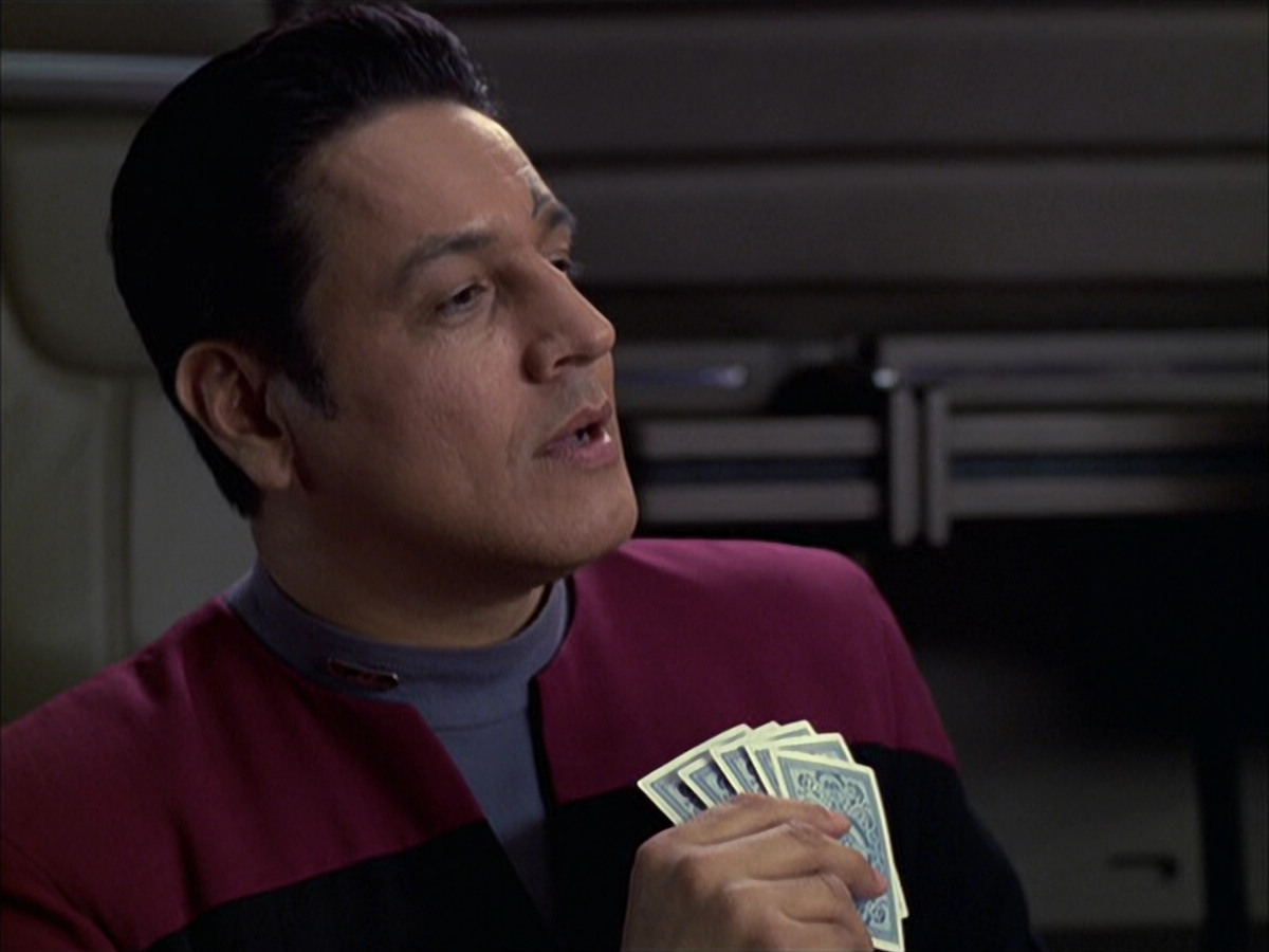 extant_StarTrek_VOY_6x16-Collective_00089.jpg