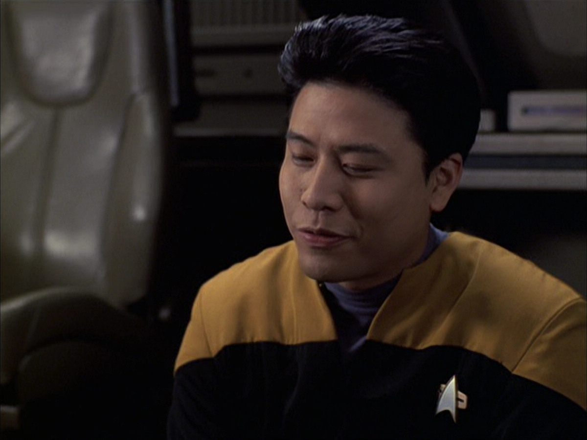 extant_StarTrek_VOY_6x16-Collective_00111.jpg
