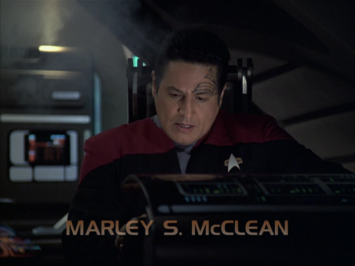 extant_StarTrek_VOY_6x16-Collective_00341.jpg