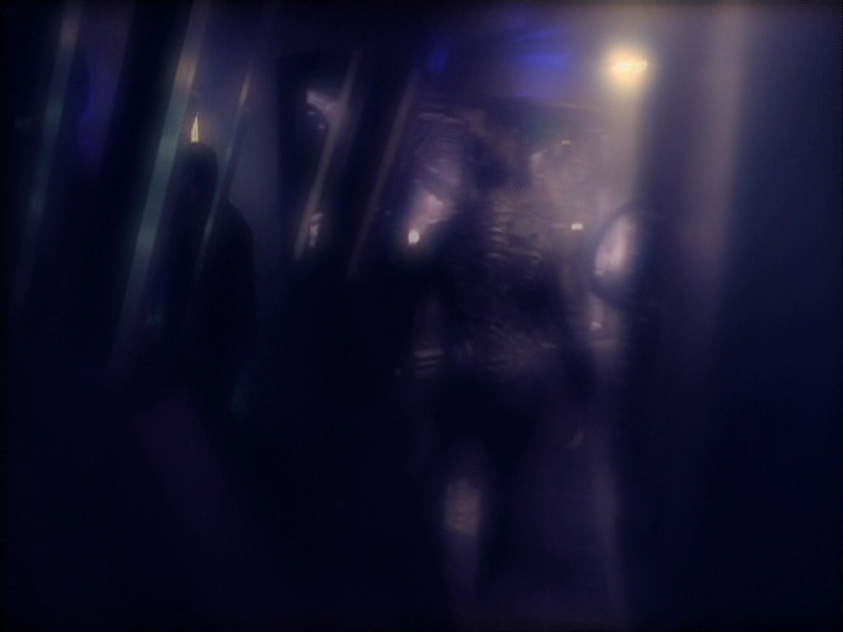 extant_StarTrek_VOY_6x16-Collective_00431.jpg