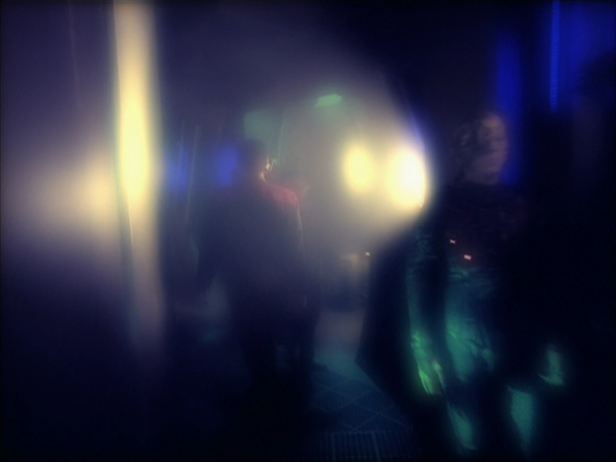 extant_StarTrek_VOY_6x16-Collective_00434.jpg