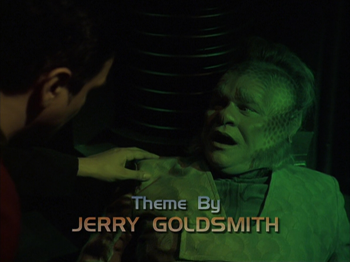 extant_StarTrek_VOY_6x16-Collective_00452.jpg
