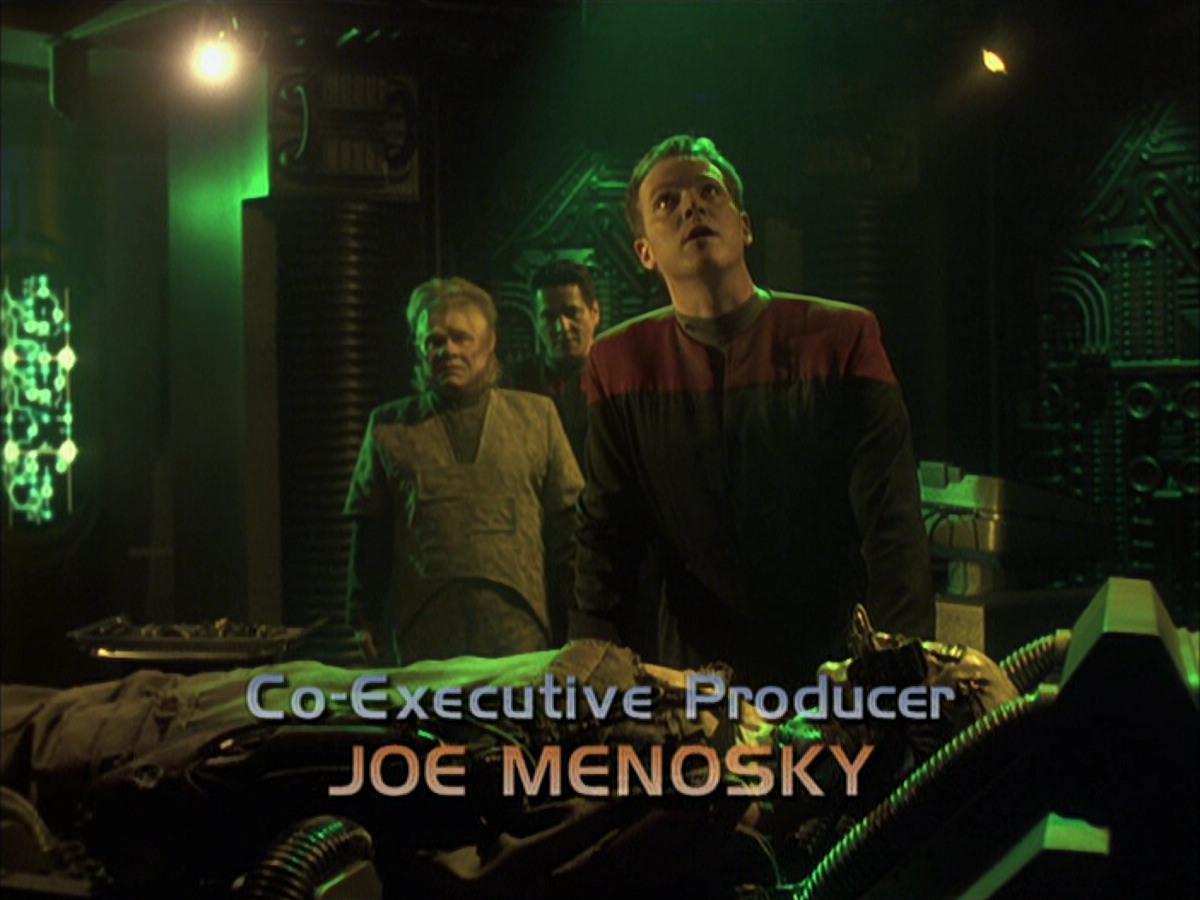 extant_StarTrek_VOY_6x16-Collective_00511.jpg
