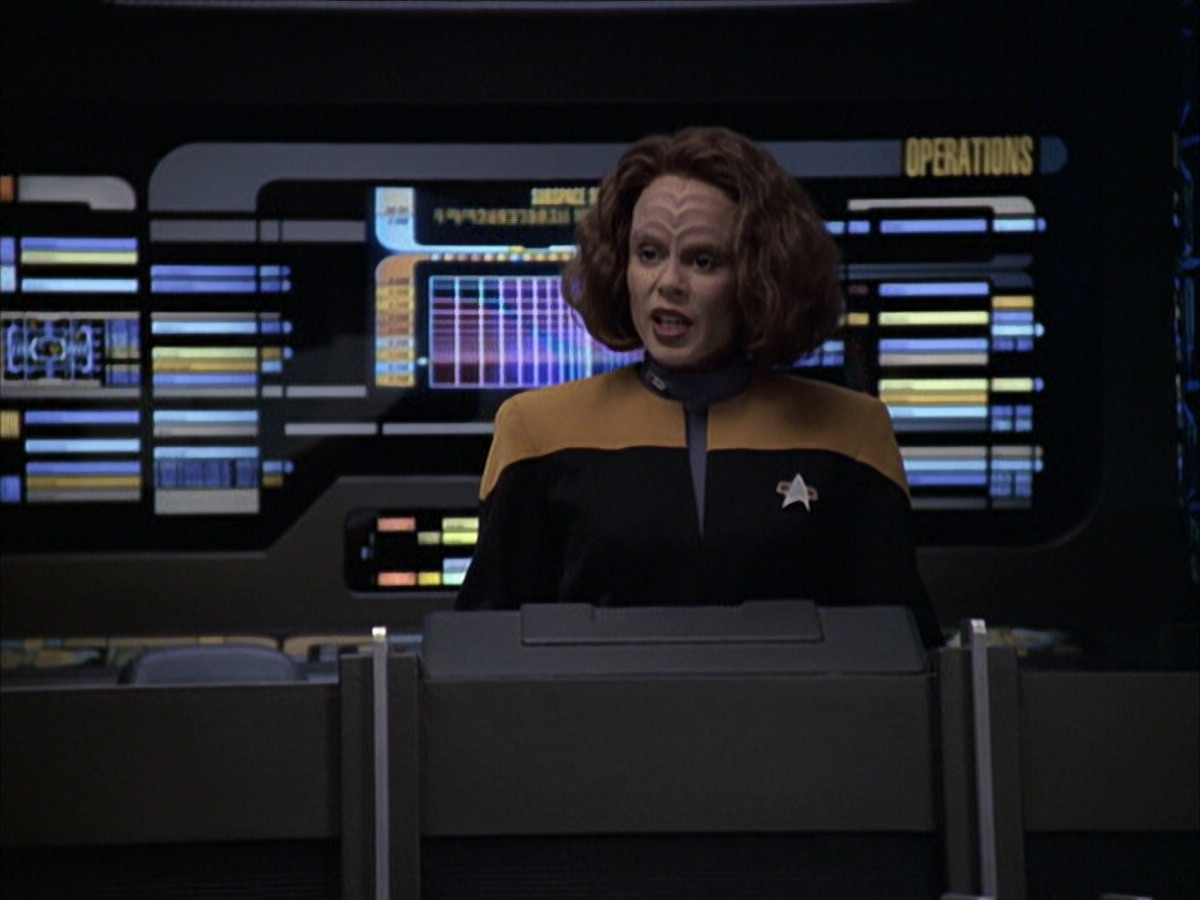 extant_StarTrek_VOY_6x16-Collective_00548.jpg