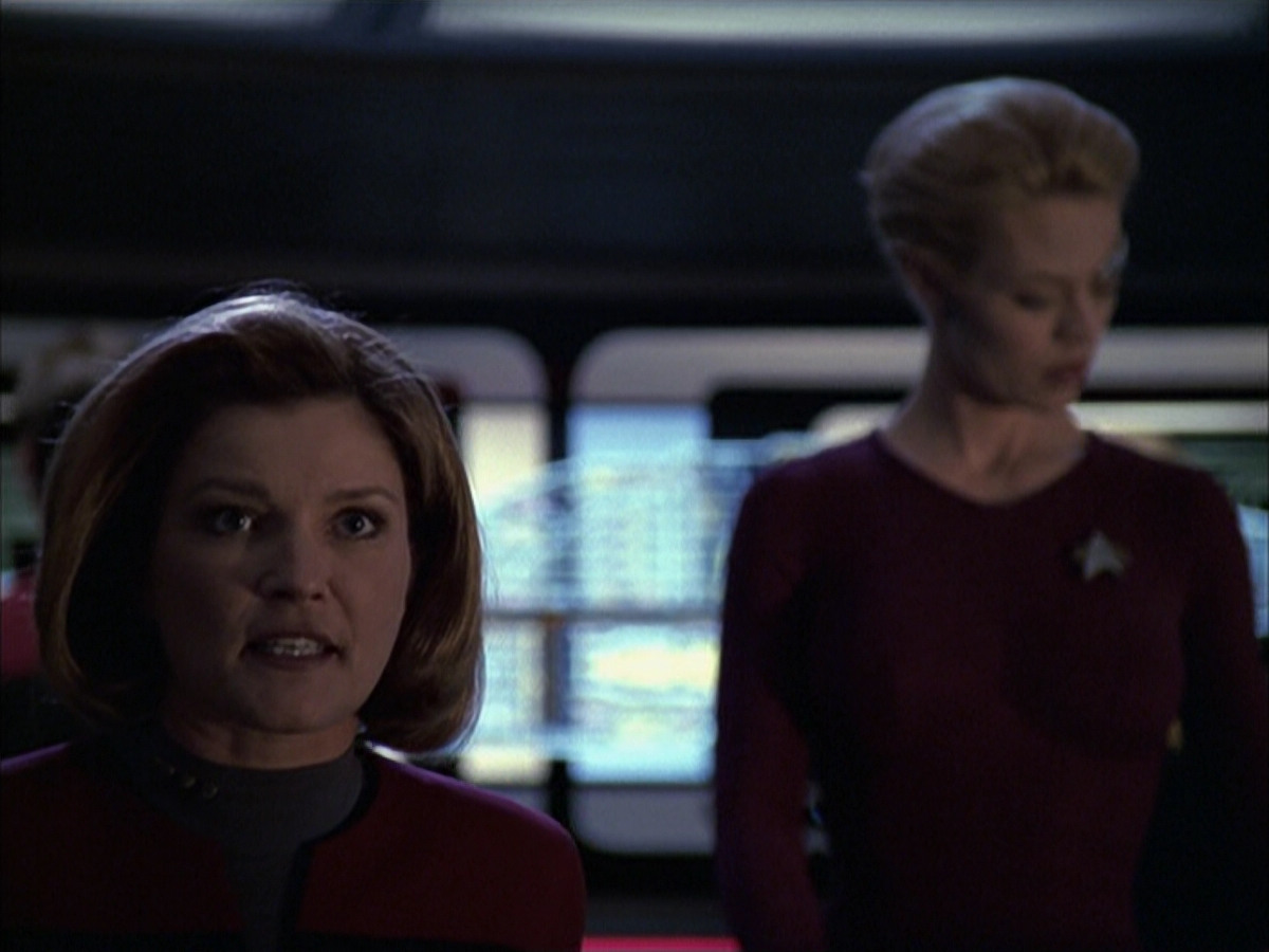 extant_StarTrek_VOY_6x16-Collective_00564.jpg