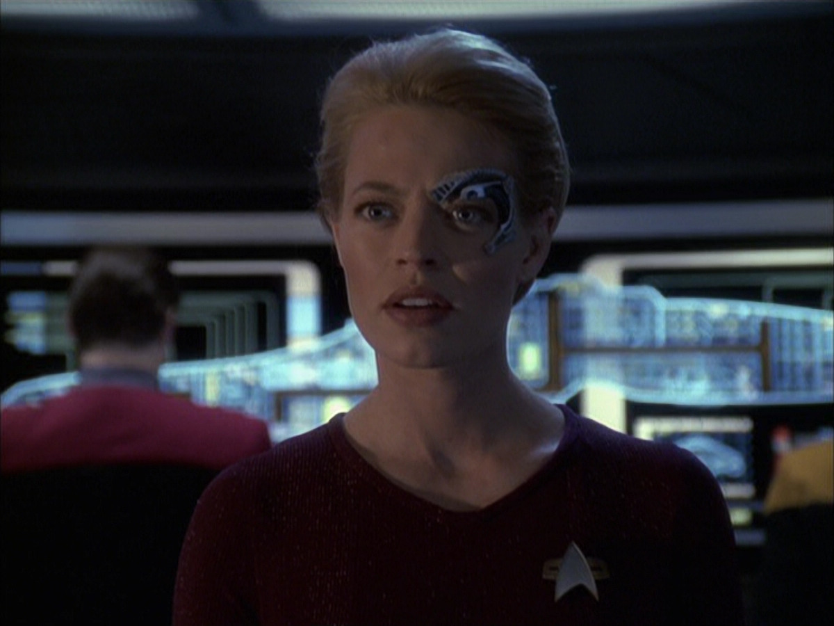 extant_StarTrek_VOY_6x16-Collective_00582.jpg