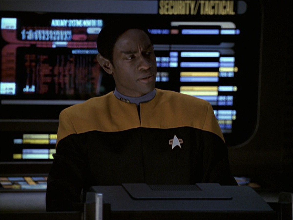 extant_StarTrek_VOY_6x16-Collective_00625.jpg