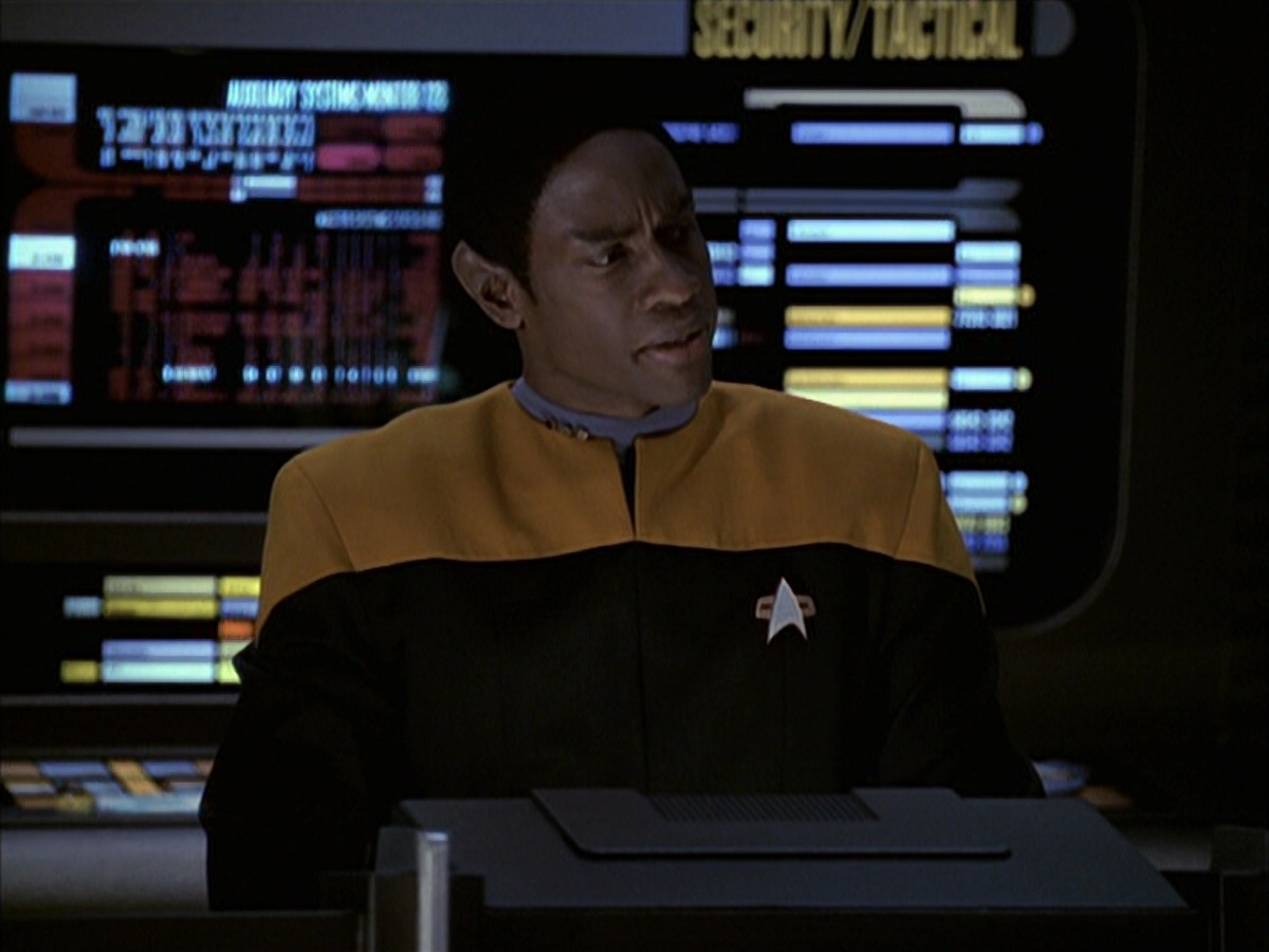 extant_StarTrek_VOY_6x16-Collective_00642.jpg