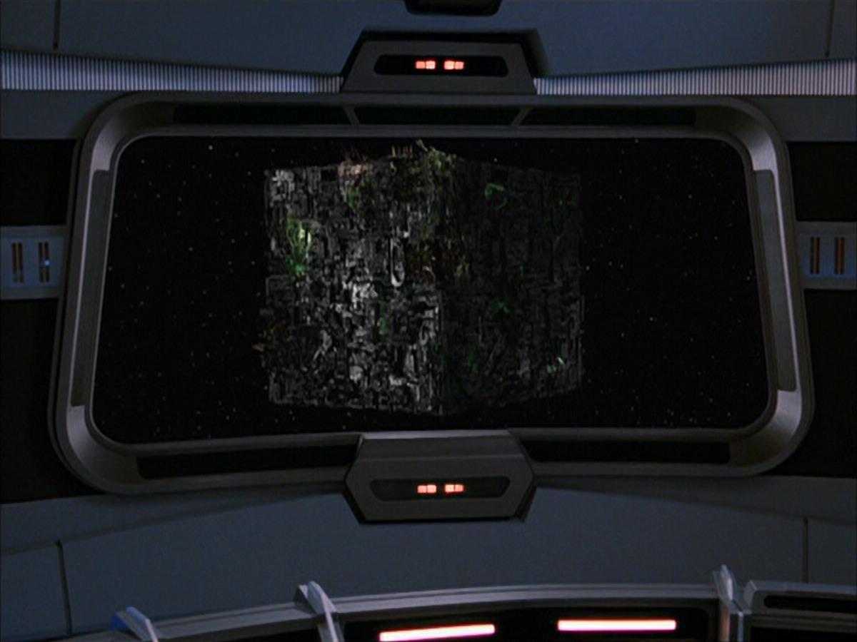 extant_StarTrek_VOY_6x16-Collective_00669.jpg