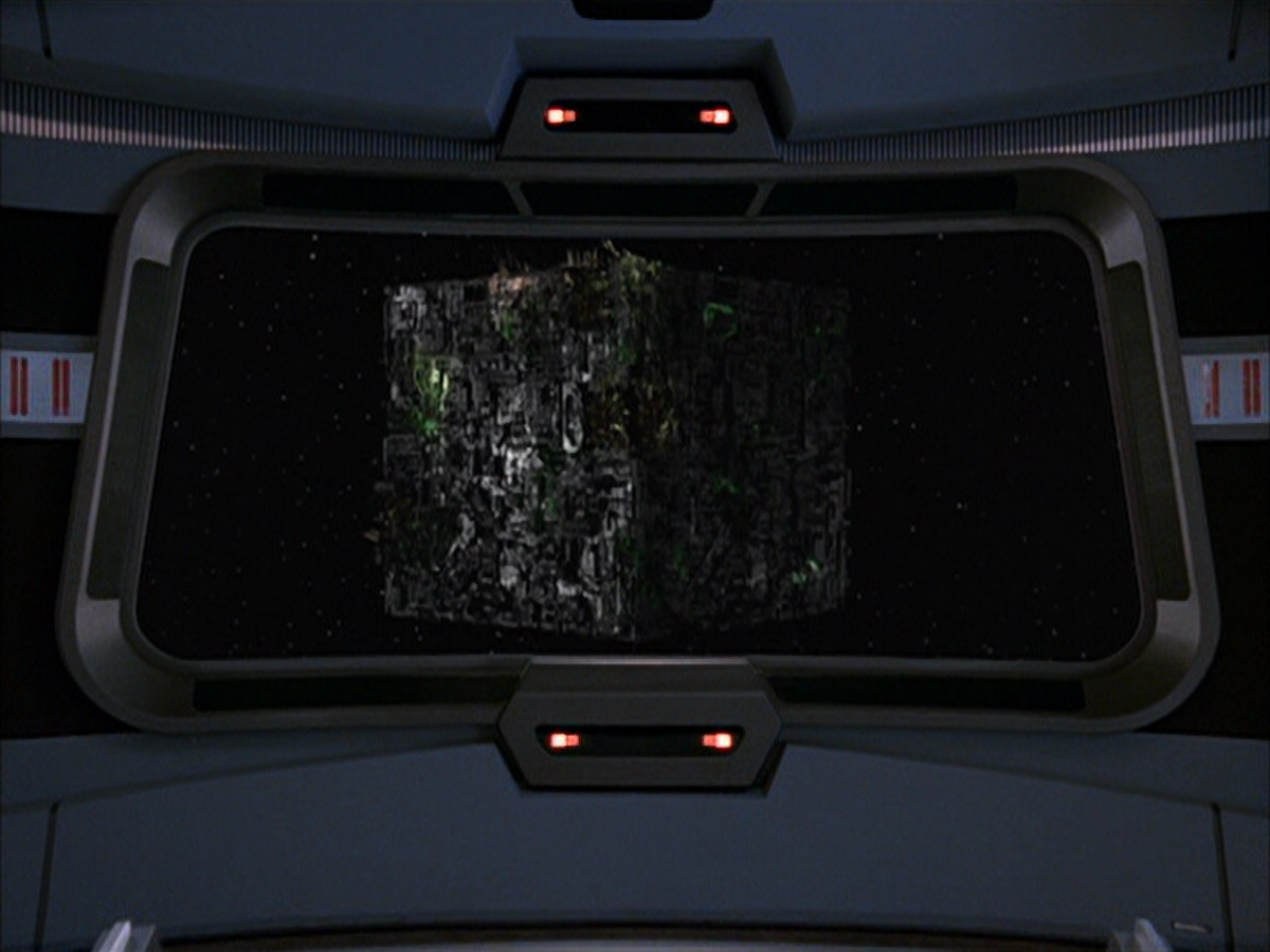 extant_StarTrek_VOY_6x16-Collective_00704.jpg