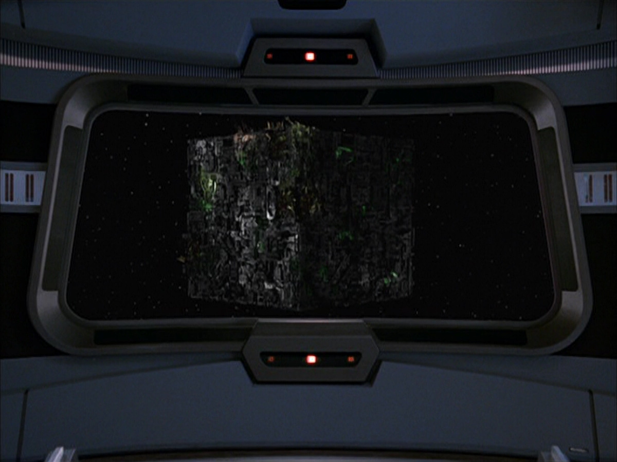 extant_StarTrek_VOY_6x16-Collective_00744.jpg