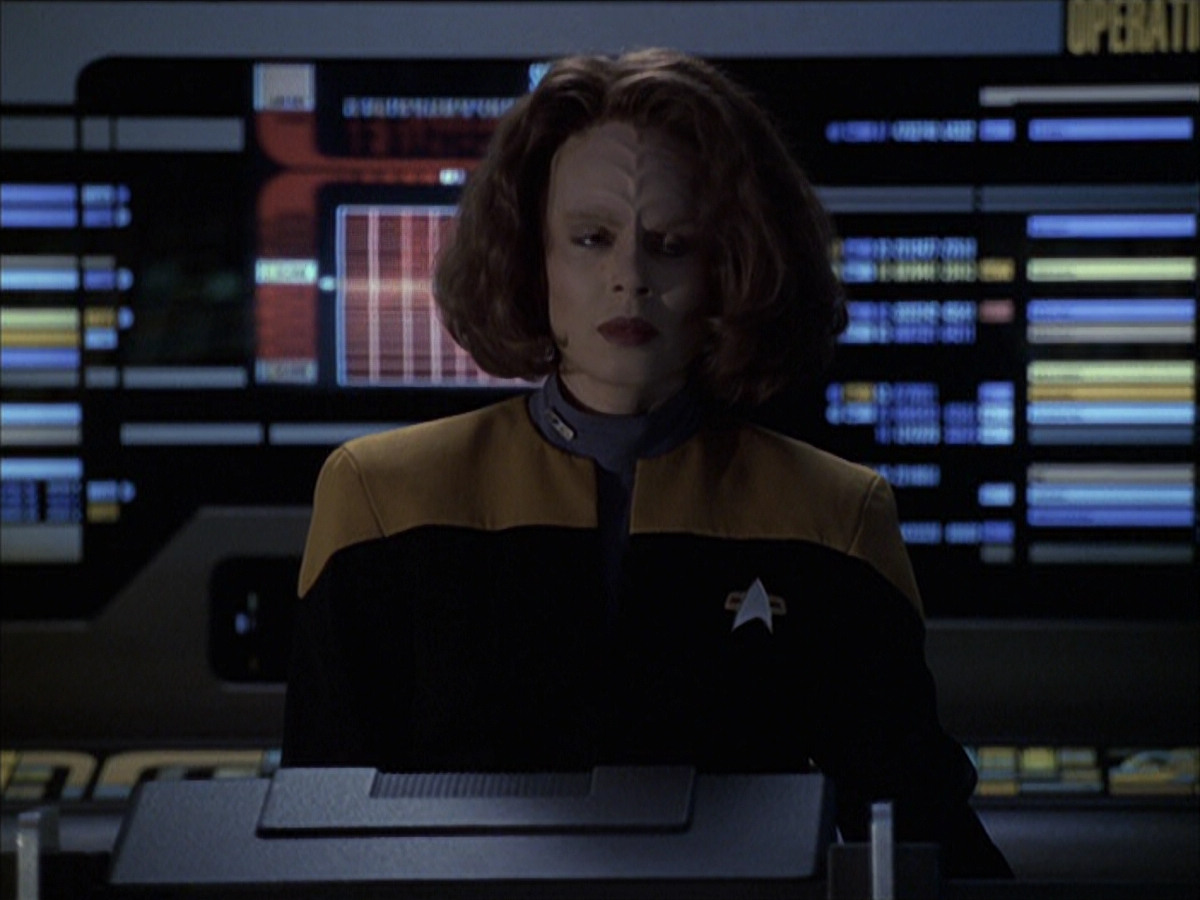 extant_StarTrek_VOY_6x16-Collective_00795.jpg