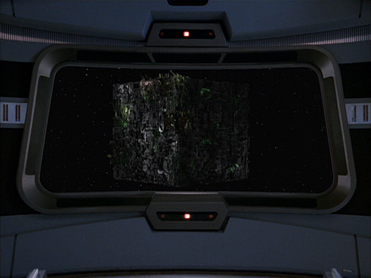 extant_StarTrek_VOY_6x16-Collective_00800.jpg
