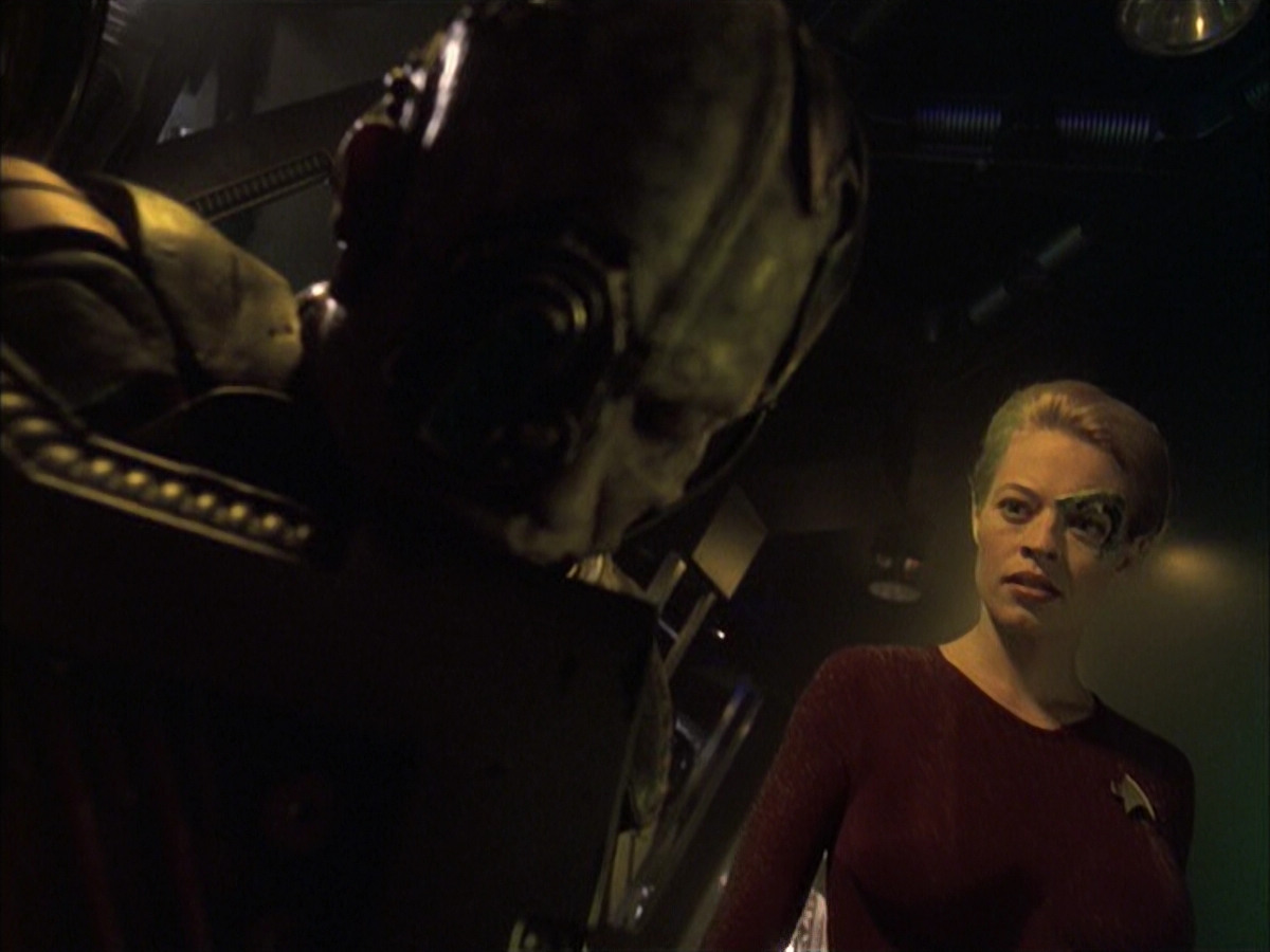extant_StarTrek_VOY_6x16-Collective_00844.jpg