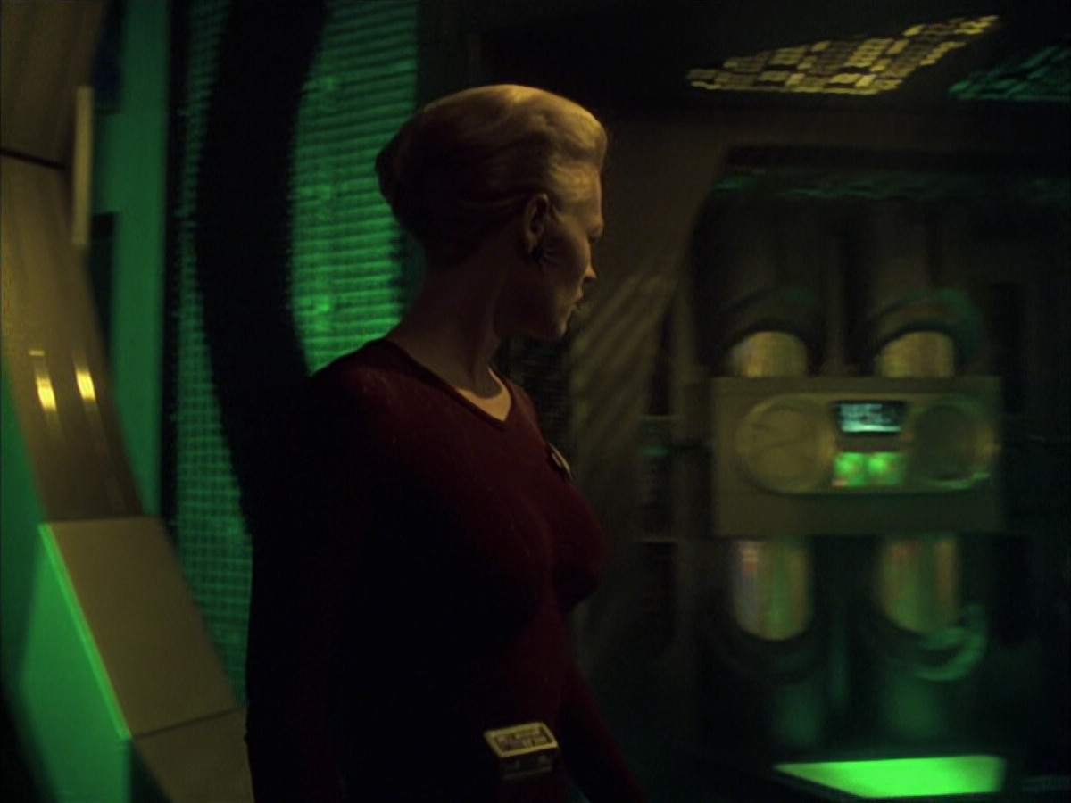 extant_StarTrek_VOY_6x16-Collective_00881.jpg