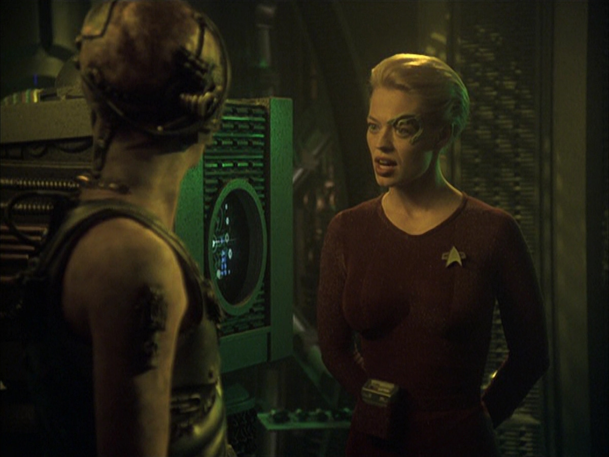 extant_StarTrek_VOY_6x16-Collective_01038.jpg