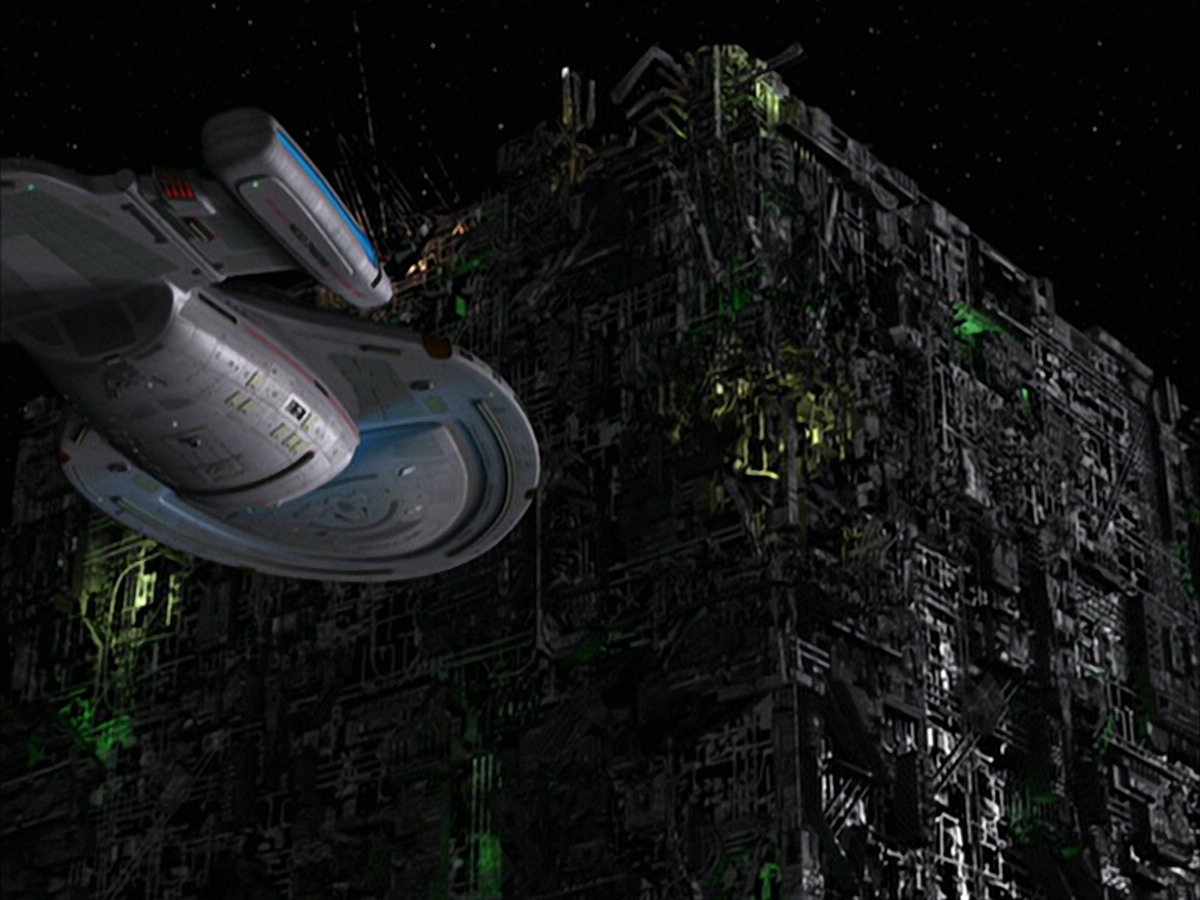 extant_StarTrek_VOY_6x16-Collective_01326.jpg