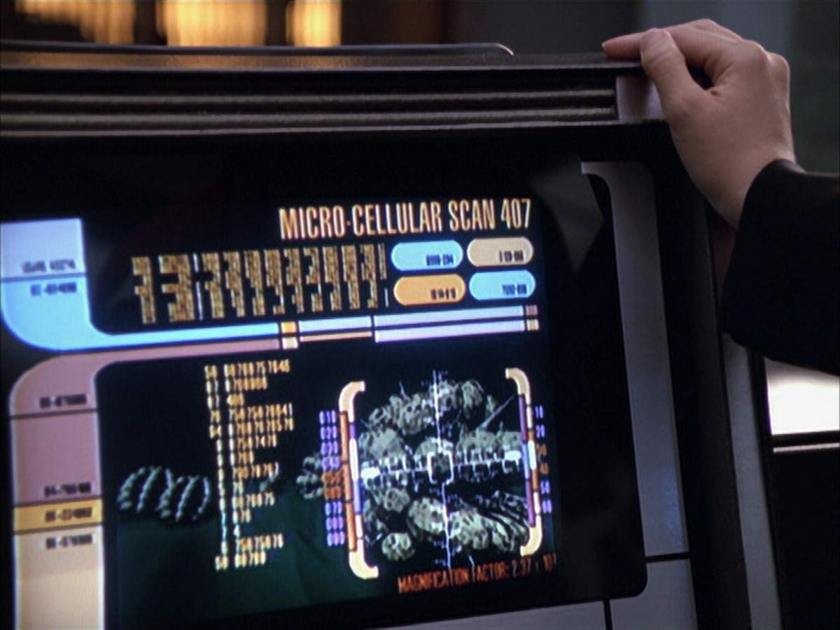 extant_StarTrek_VOY_6x16-Collective_01390.jpg
