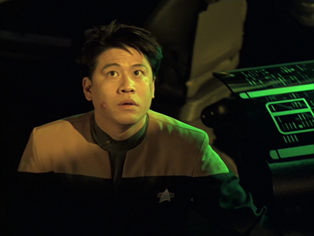 extant_StarTrek_VOY_6x16-Collective_01538.jpg