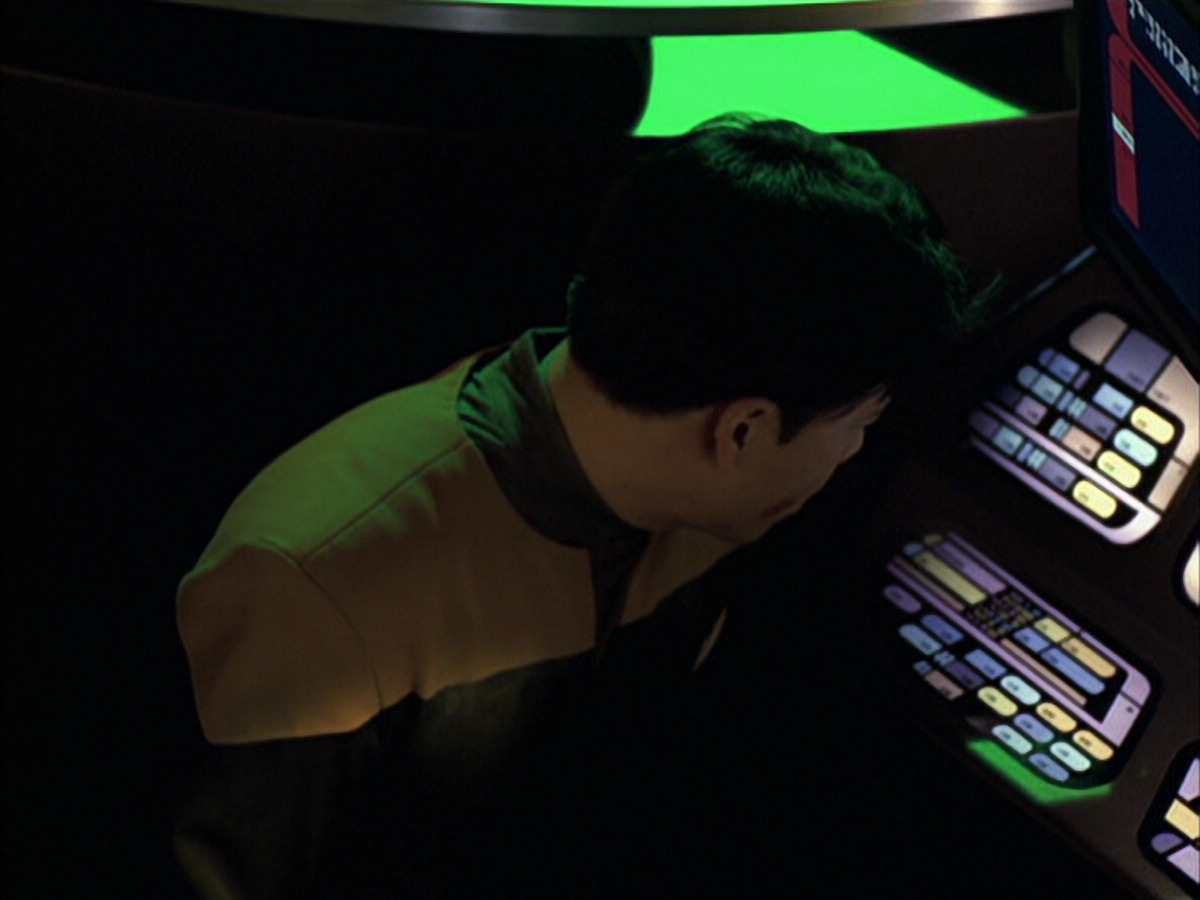 extant_StarTrek_VOY_6x16-Collective_01548.jpg