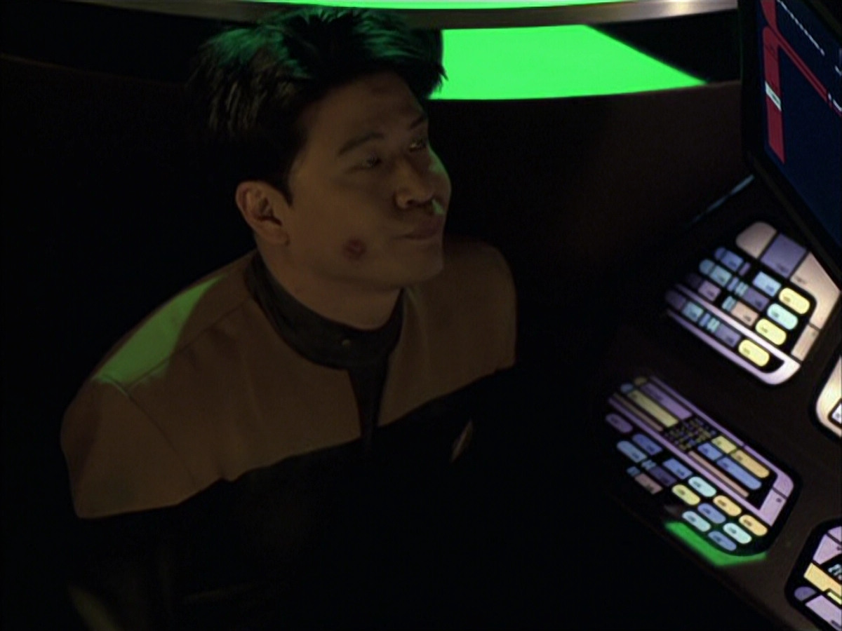 extant_StarTrek_VOY_6x16-Collective_01551.jpg