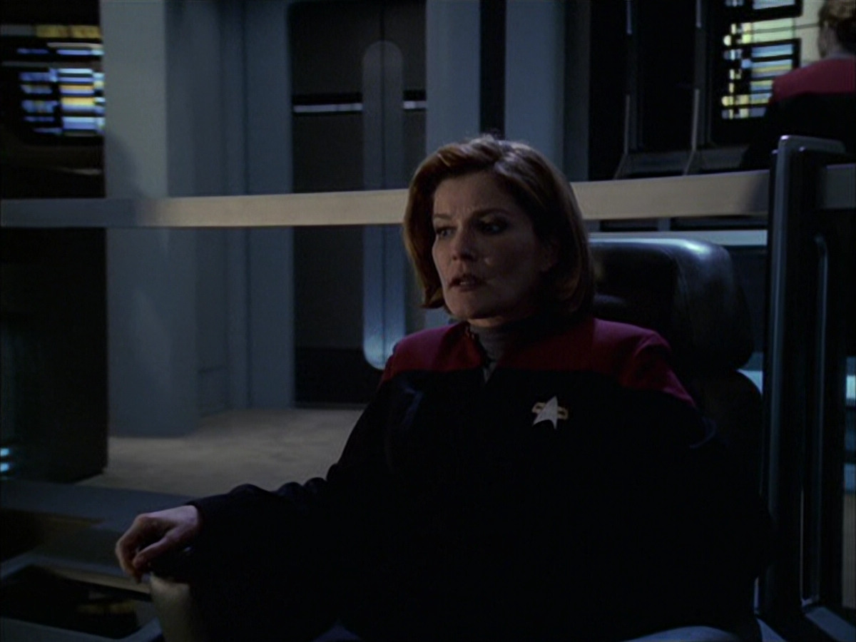 extant_StarTrek_VOY_6x16-Collective_01817.jpg