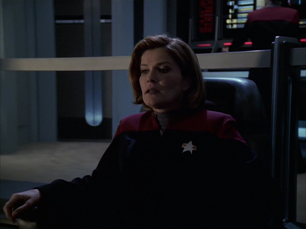 extant_StarTrek_VOY_6x16-Collective_01818.jpg