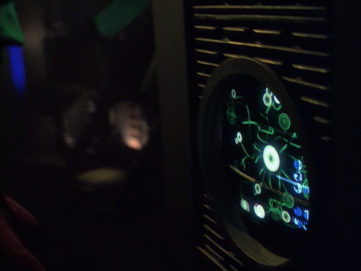 extant_StarTrek_VOY_6x16-Collective_01870.jpg