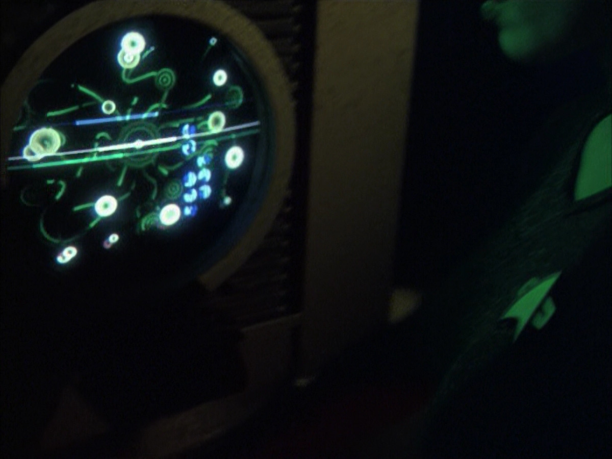 extant_StarTrek_VOY_6x16-Collective_01973.jpg