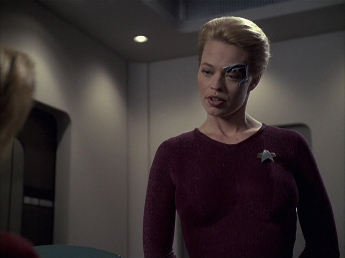 extant_StarTrek_VOY_6x16-Collective_02077.jpg
