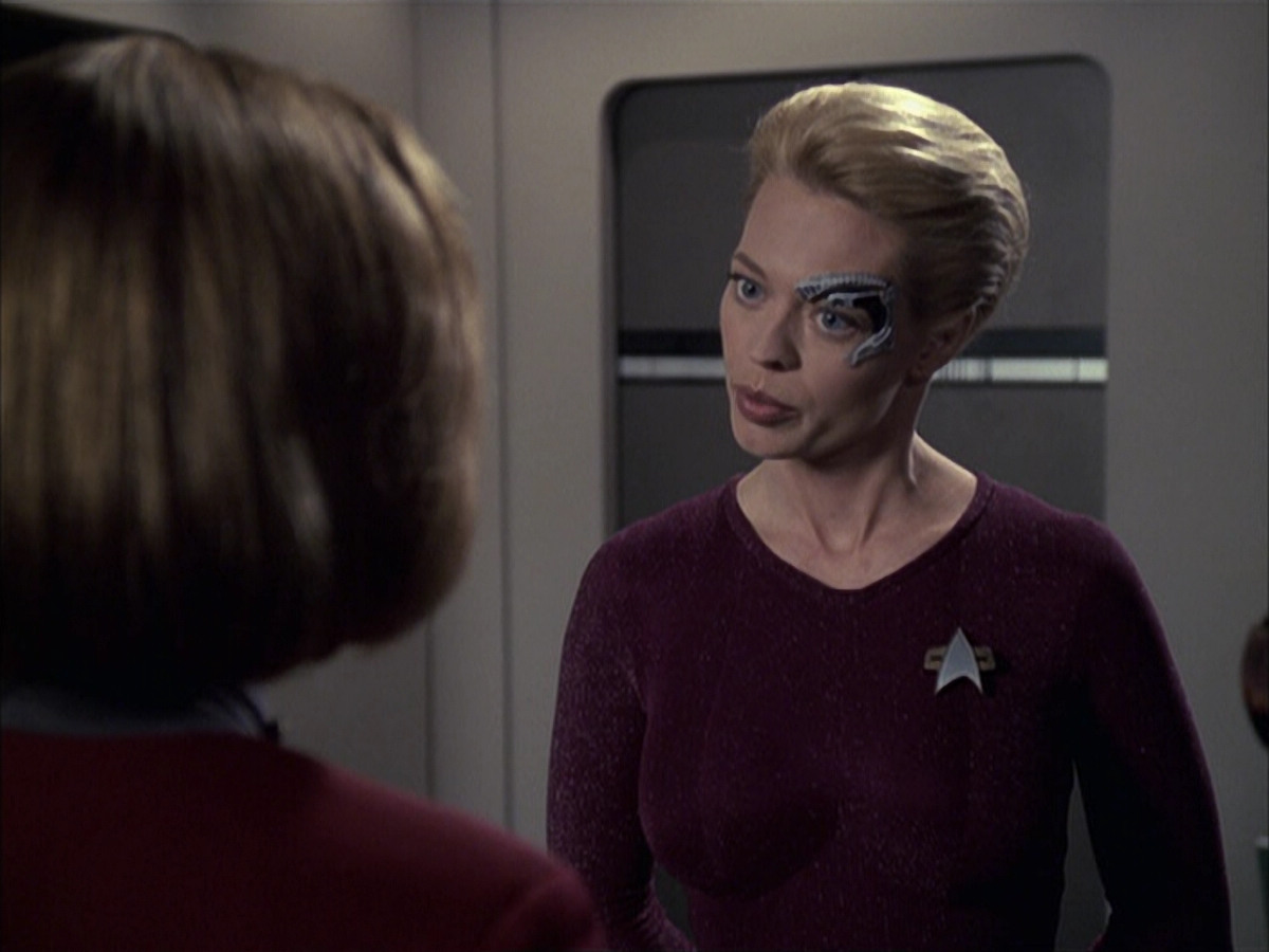 extant_StarTrek_VOY_6x16-Collective_02097.jpg
