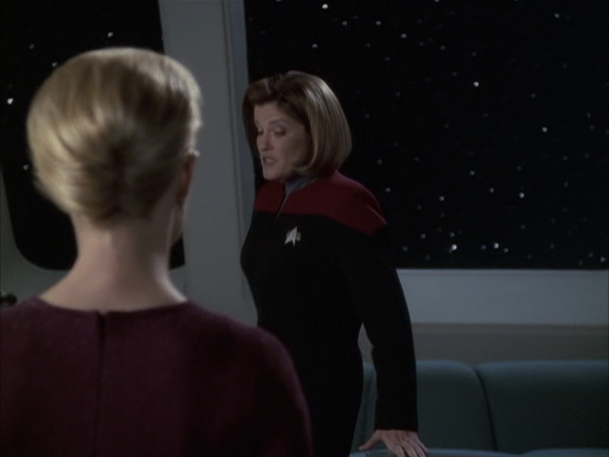 extant_StarTrek_VOY_6x16-Collective_02236.jpg