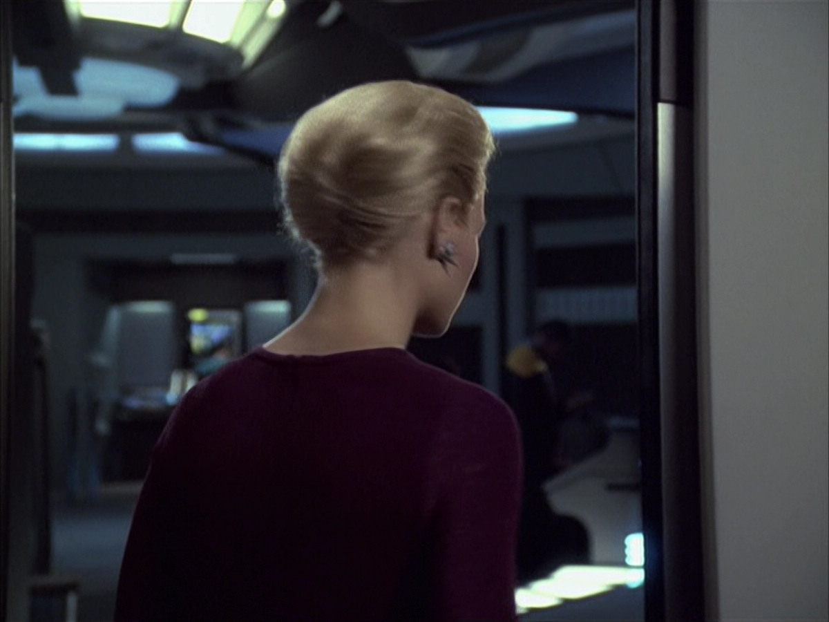 extant_StarTrek_VOY_6x16-Collective_02284.jpg