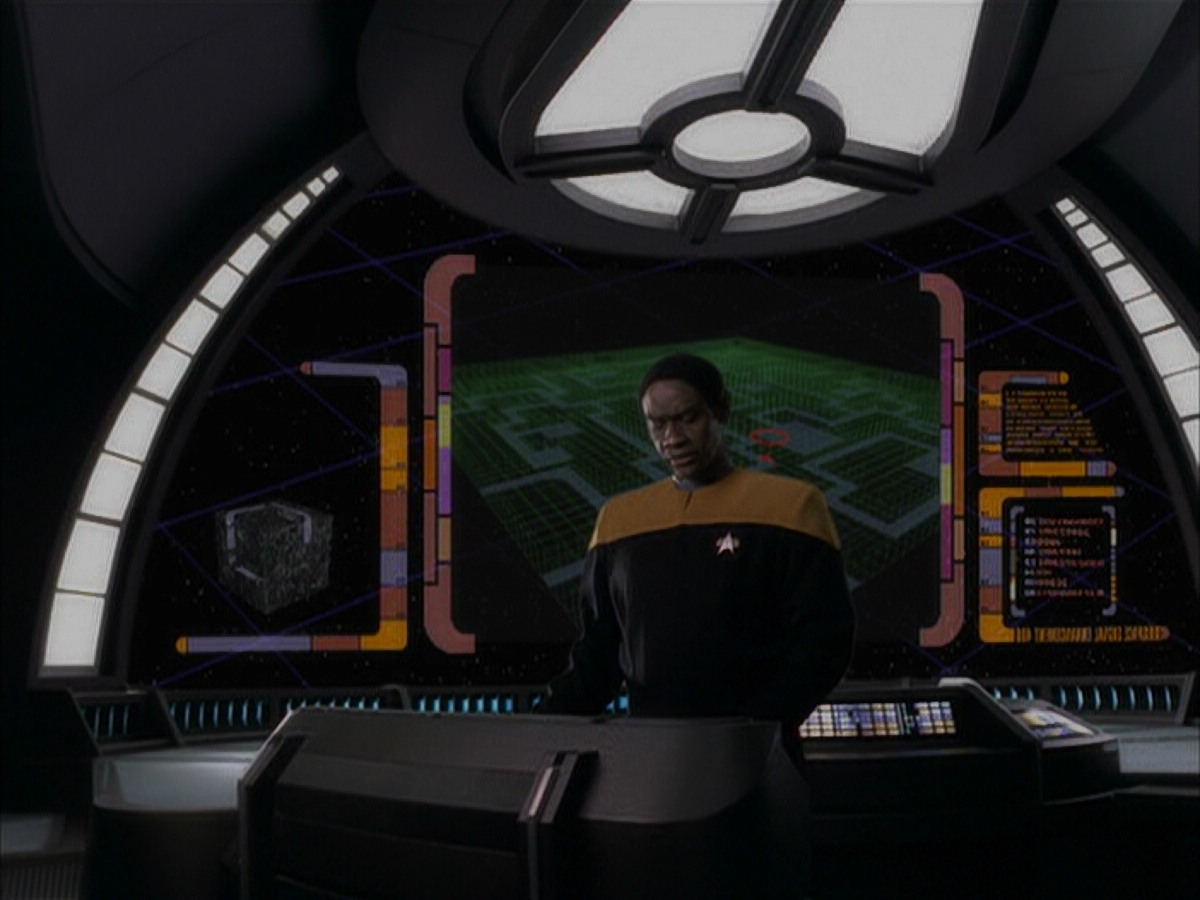 extant_StarTrek_VOY_6x16-Collective_02295.jpg