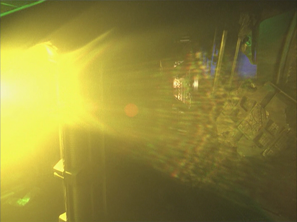 extant_StarTrek_VOY_6x16-Collective_02312.jpg