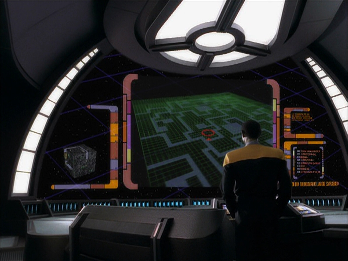 extant_StarTrek_VOY_6x16-Collective_02332.jpg